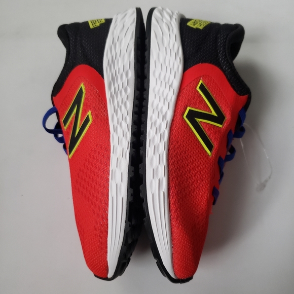 New Balance Kid's Fresh Arishi V2 Bungee Running Shoes Size 10 - Picture 6 of 9